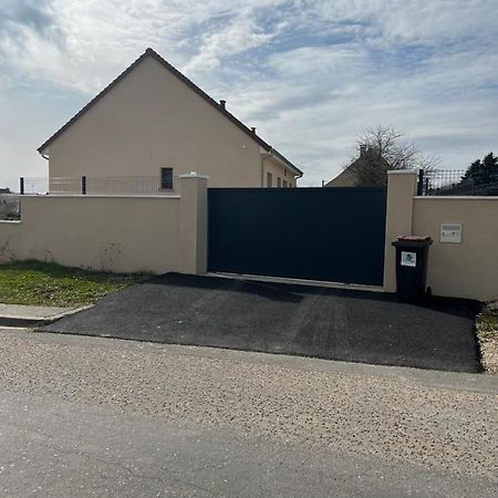 Gite Du Stade Saint-Aignan (Loir-et-Cher) Exterior photo